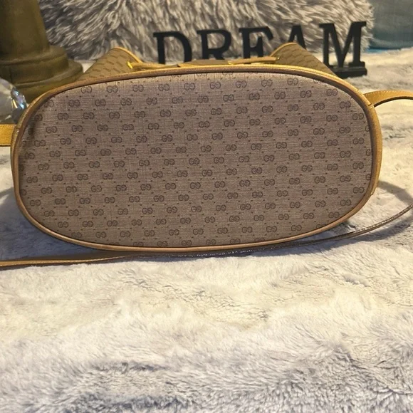 Gucci Micro GG Supreme Web Sherry Line Bucket (Vintage) - Picture 7 of 16